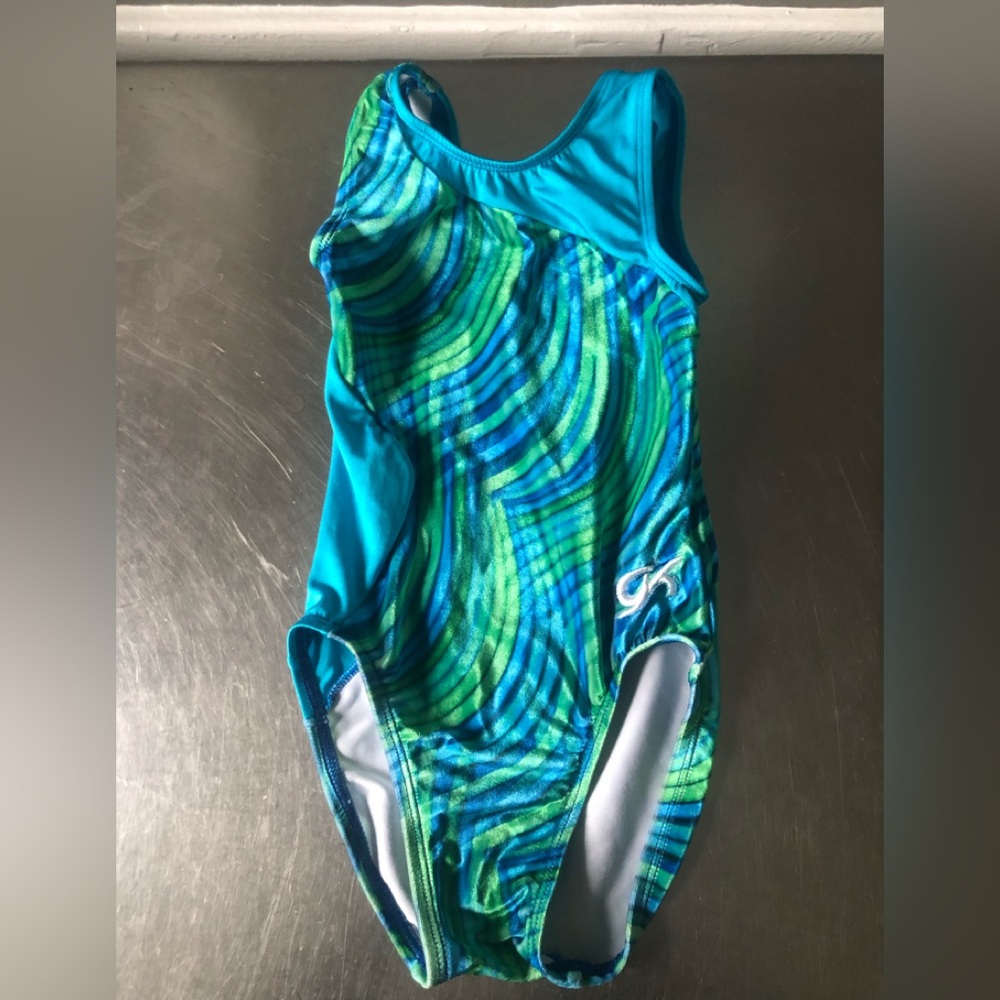 GK Elite girls leotard size 6